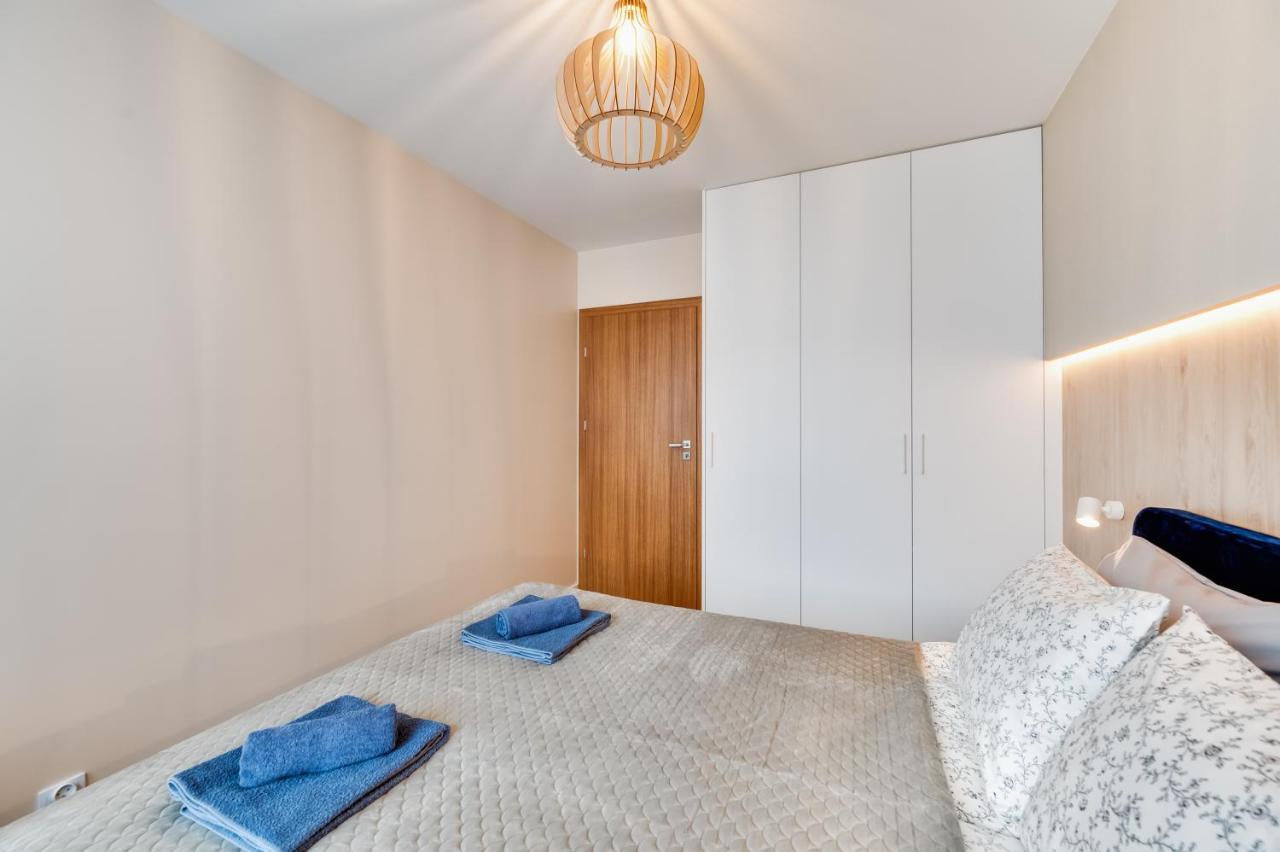 Old Town Apartment Angielska Grobla กดัญสก์ ภายนอก รูปภาพ